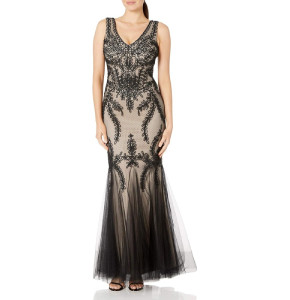 Vestido Betsy & Adam negro y beige tipo sirena con tul