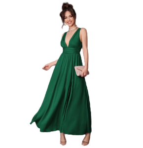 Vestido escotado enfrente, color Verde Botella, con abertura enfrente.